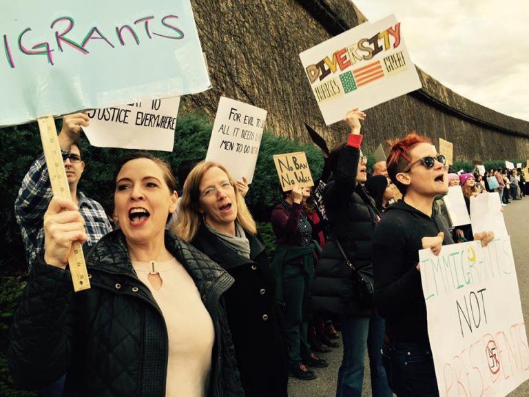 Photos and eyewitness accounts from yesterday’s Birmingham Airport protest Photos and eyewitness accounts from yesterday’s Birmingham Airport protest