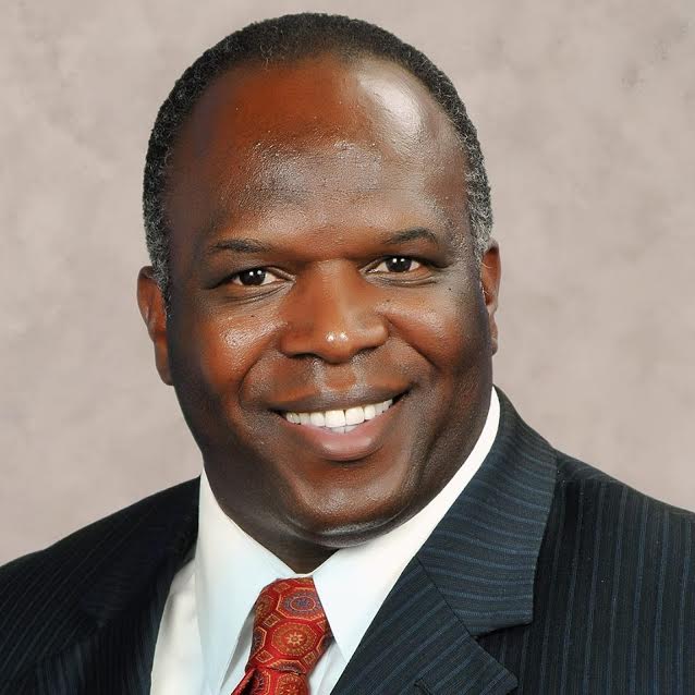 Former Auburn wide receiver, Birmingham contractor running for mayor