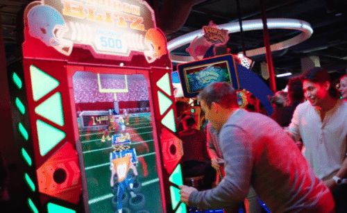 Dave & Buster's arcade games