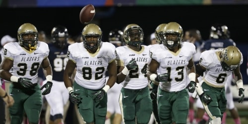 UAB Football 1 Birmingham high school students to join UAB Marching Blazers for all-star band day