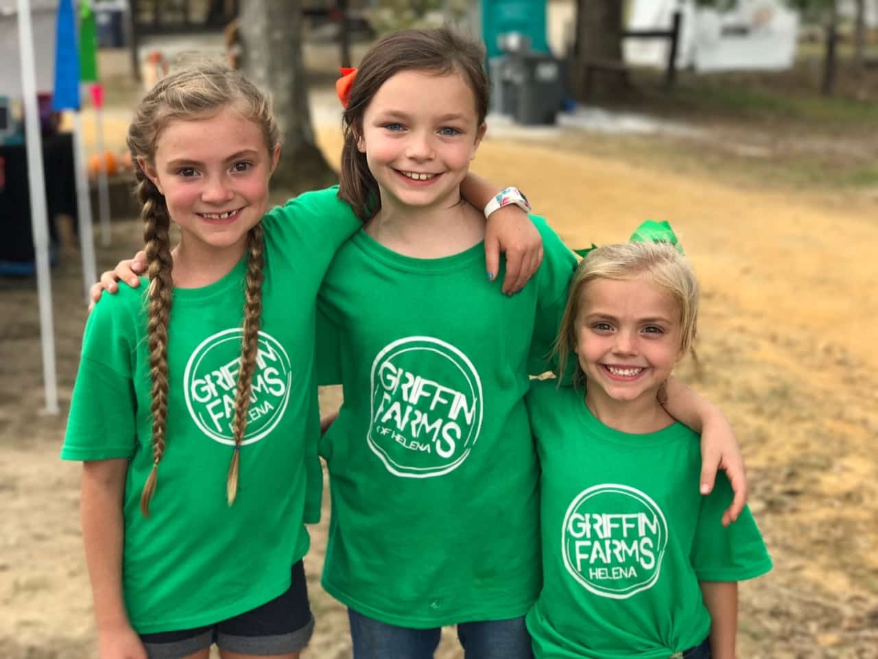 Griffin Farms of Helena GIRLS PIC Top pumpkin patches around Birmingham