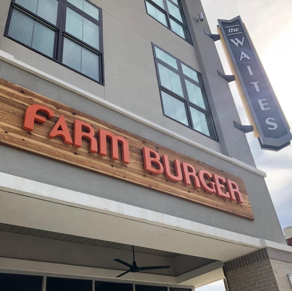 Farm Burger location in Birmingham, AL.