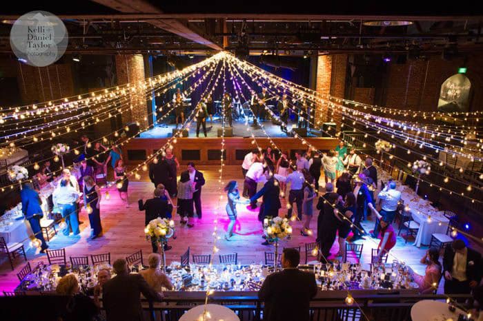 Birmingham's wedding industry is revving back up. Here are the trends you may see this year 6 iron city birmingham wedding