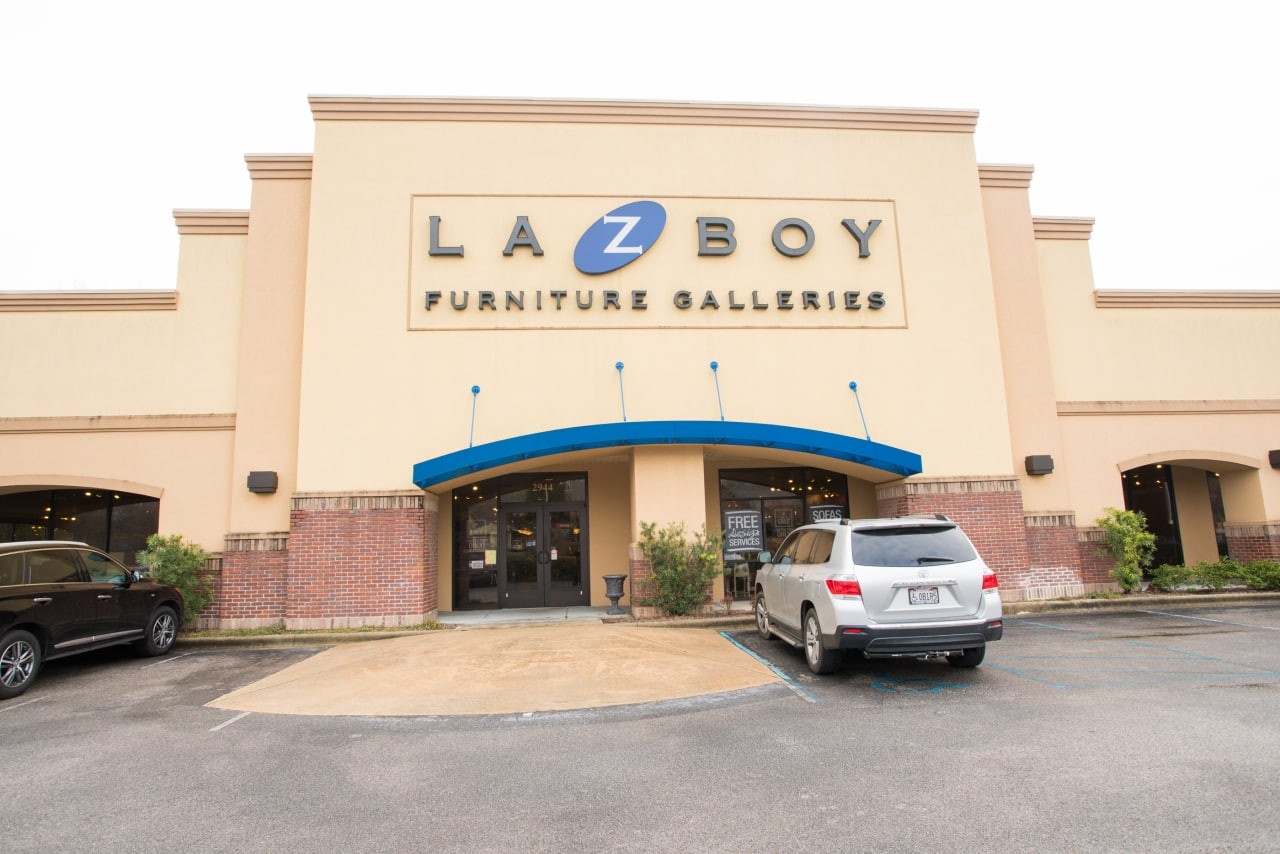 LaZBoy Furniture Galleries Inventory Overstock Clearance Sale, Jan