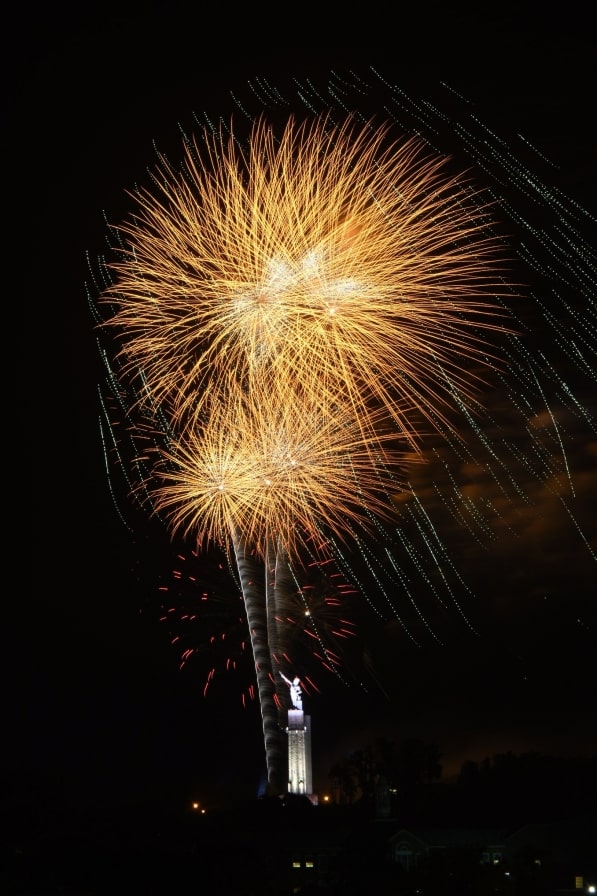 Keeping pups calm during the fireworks + how to respond to lost pets in Birmingham 2 36587775 10155581997238302 747815701007302656 o Keeping pups calm during the fireworks + how to respond to lost pets in Birmingham
