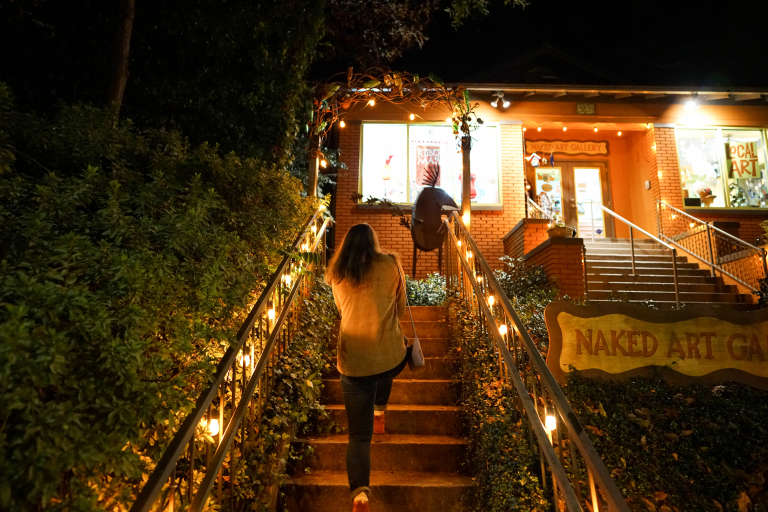 8 things you need to know about the Red Mountain Community, including a Christmas music light show, restaurants and a secret cottage community 8 things you need to know about the Red Mountain Community, including a Christmas music light show, restaurants and a secret cottage community