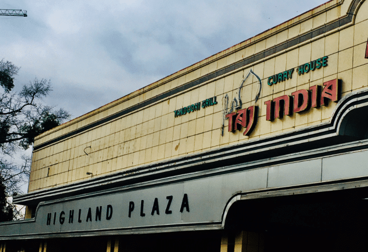 Birmingham, Alabama, Highland Plaza, Taj India