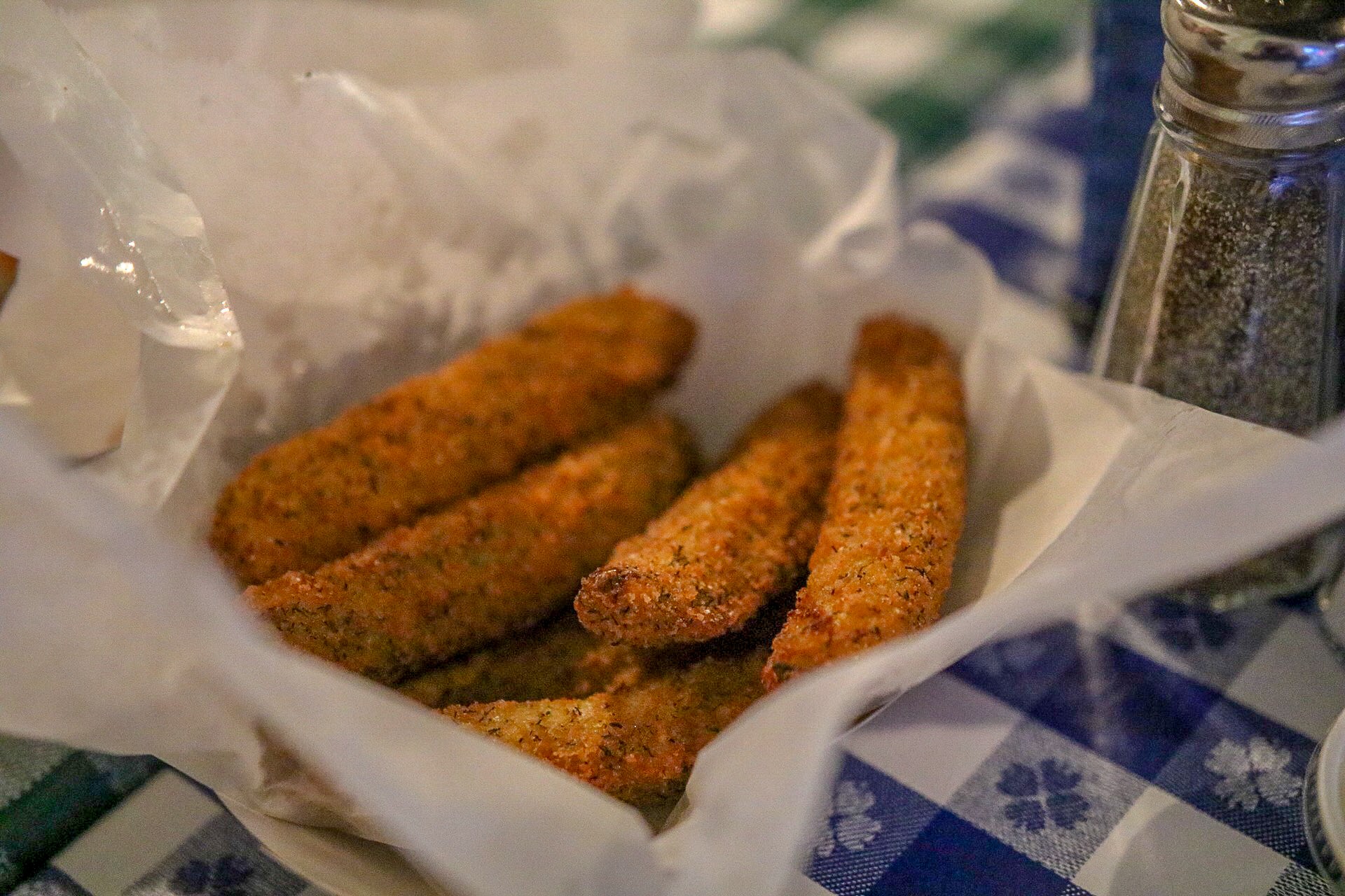 Gus's World Famous Fried Chicken opens 1st Alabama location at The Battery in Birmingham 7 Birmingham, Alabama, Gus's Fried Chicken, The Battery, fried pickles