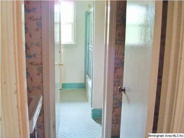 Bluff Park 1950s fixer upper gets redo from local online boutique owner. See before and after pics. 11 Birmingham, Alabama, Bluff Park, home makeover, house renovation, before photo, bathroom