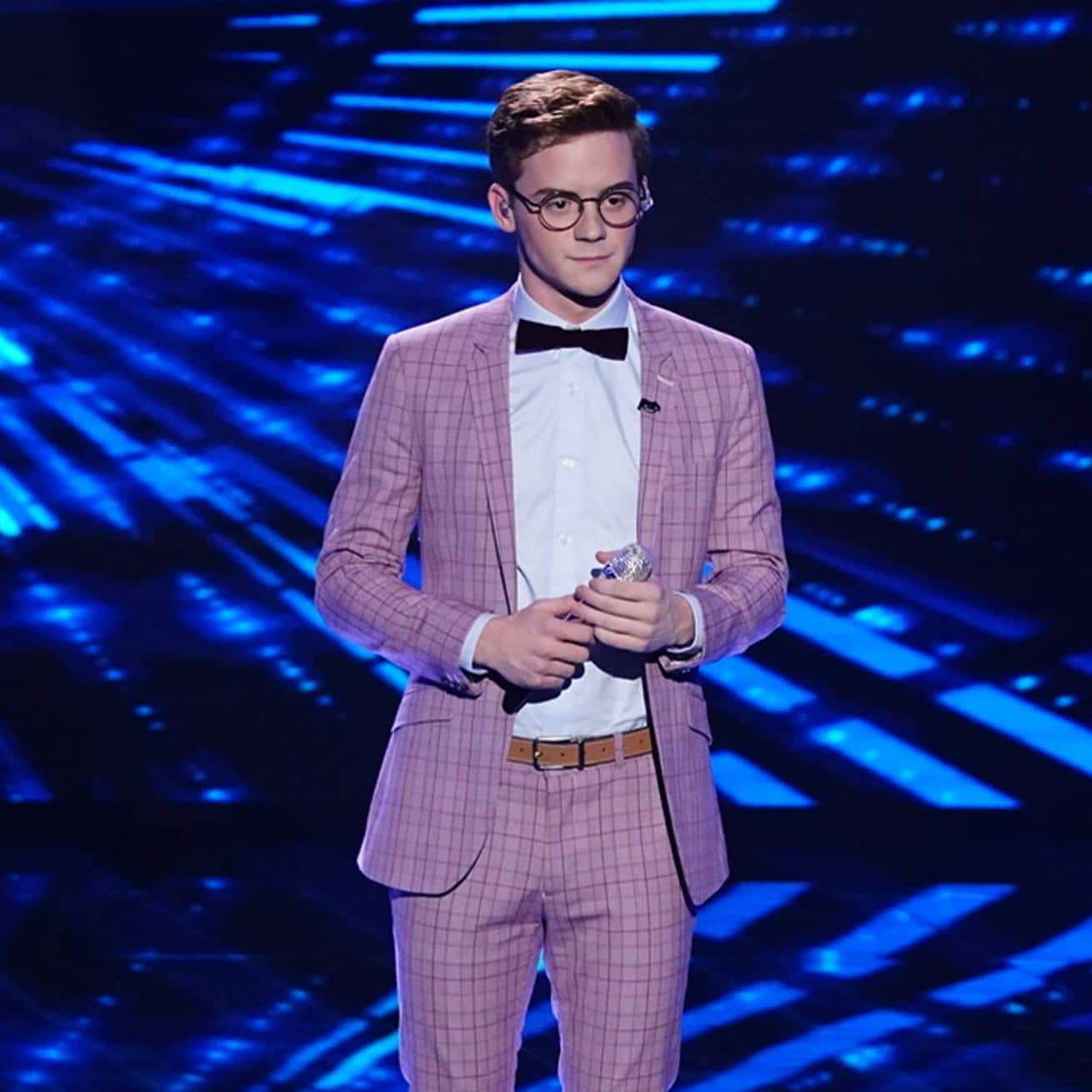 Walker Burroughs sang a show tune from "The Sound of Music" on American Idol Sunday, April 14. 