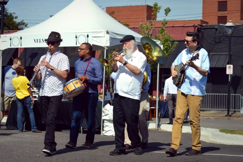 Chuck and the Kings played New Orleans style jazz at the second annual Sunday Dinner in Woodlawn back in October 2018. 