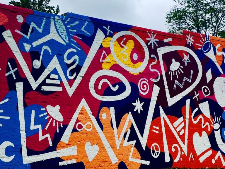9 things to know and love about Woodlawn, including Fat Mama's Lunchbox 7 The mural on the side of the Cyclorama in Woodlawn is a sign of the area's vibrancy.