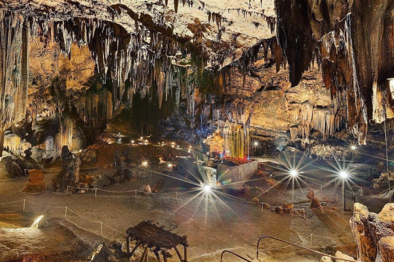 Birmingham, DeSoto Caverns