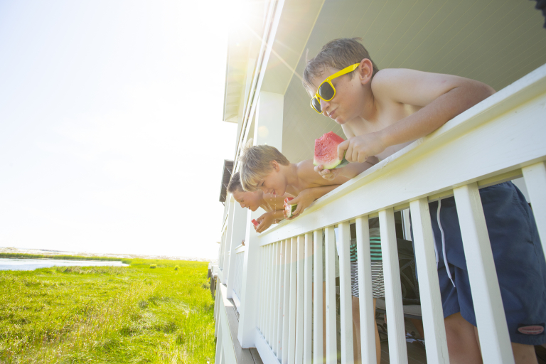 5 top resorts for your fall beach getaway with ResortQuest by Wyndham Vacation Rentals. Book by July 28 to save up to 20%!