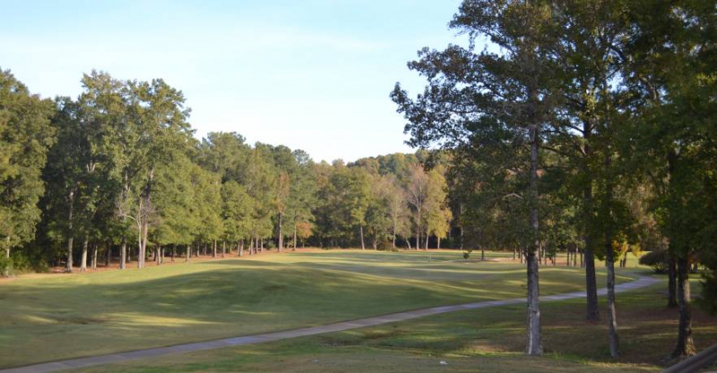 Guide to 9 public golf courses within 25 miles of Birmingham. Map included. We're not 'tee'-zing 9 A fairway at Oak Mountain State Park Golf, AL.