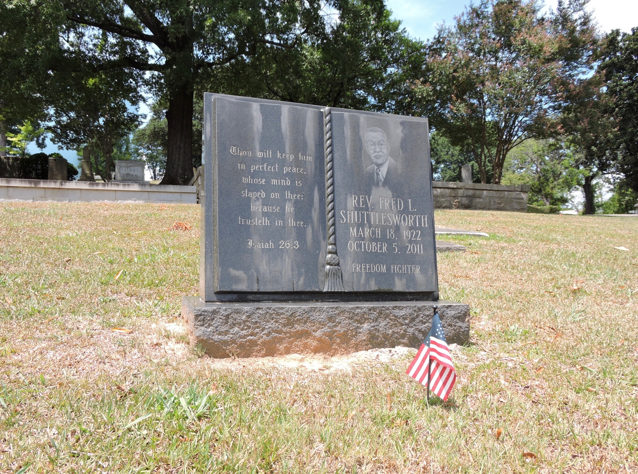 fred shuttlesworth Notable figures buried in Oak Hill and Elmwood Cemeteries