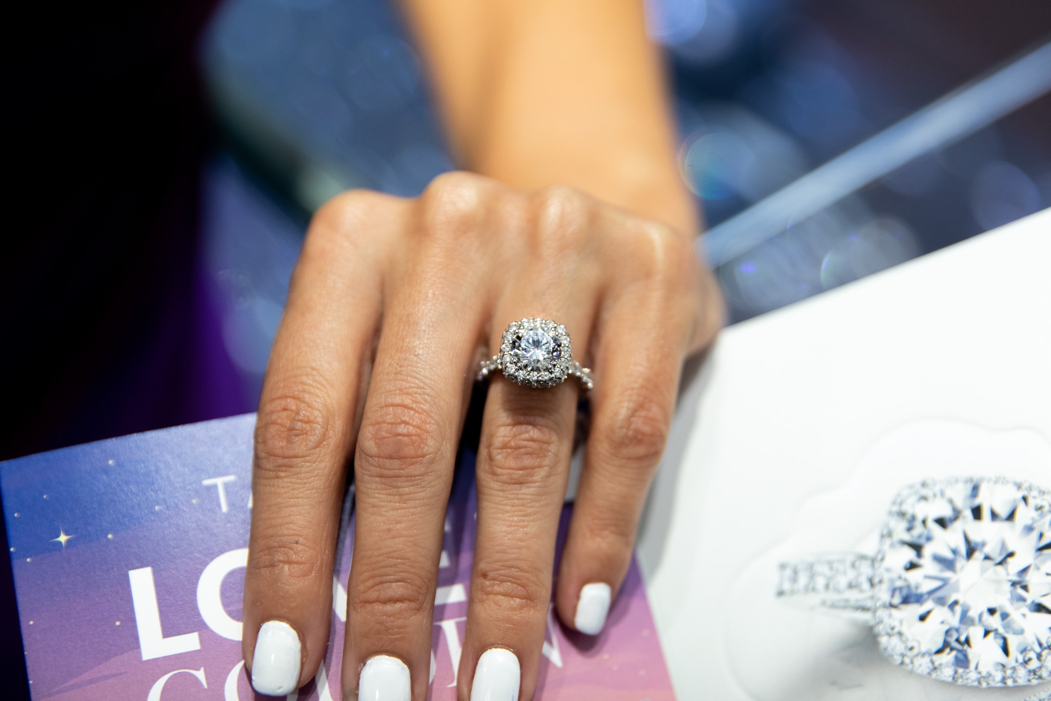 image 9 4 Don’t miss Tacori at Diamonds Direct in Birmingham Sept. 13-14. Free gifts + 0% APR for 5 years!