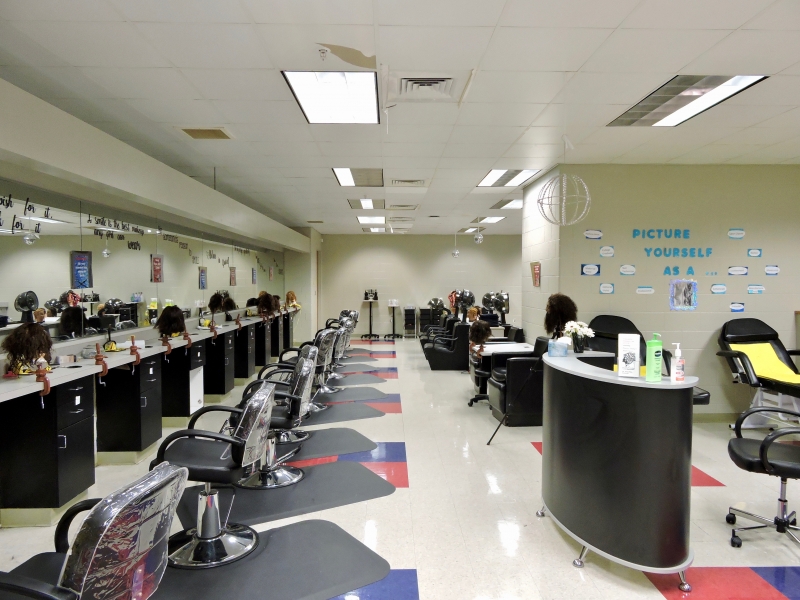 DSCN2546 How Carver High School transformed their cosmetology department