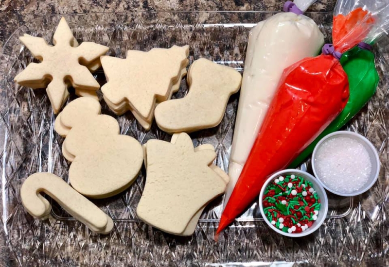 5 holiday cookie decorating classes in Birmingham, including a gingerbread house workshop 7 Birmingham, Whisk Confections, cookies, cookie decorating, cookie workshop