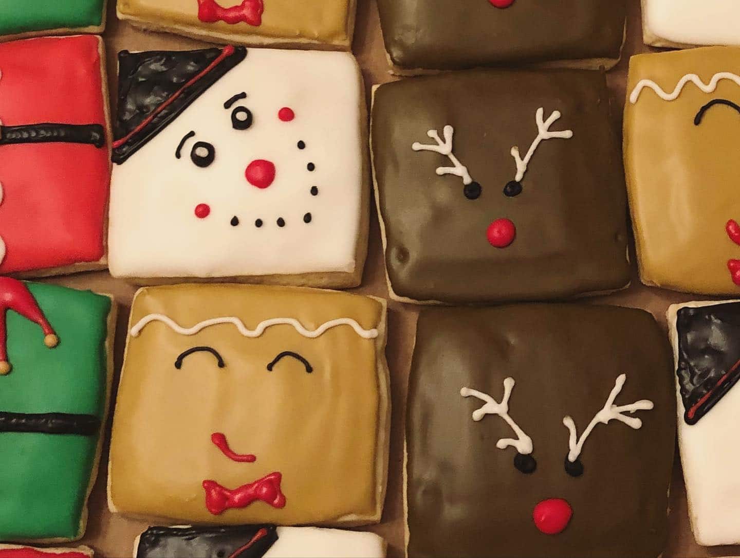 5 holiday cookie decorating classes in Birmingham, including a gingerbread house workshop 4 Birmingham, Cookie Destiny, cookie decorating, classes, holidays, cookies, dessert