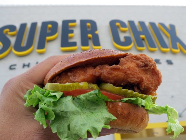 Cult-favorite chicken joint Super Chix is coming to Hoover