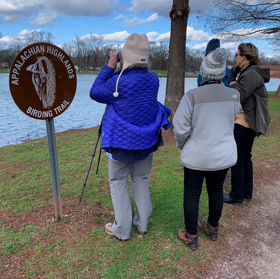 5 ways to celebrate National Bird Day in "BIRDingham" (15 photos) 3 Alabama Birding Trail 5 ways to celebrate National Bird Day in "BIRDingham" (15 photos)