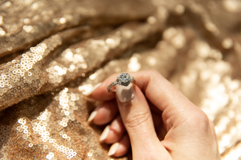 5 unique gifts for your Valentine’s sweetheart from the Gabriel & Co. showcase Feb.7-8 + GIVEAWAY 5 unique gifts for your Valentine’s sweetheart from the Gabriel & Co. showcase Feb.7-8 + GIVEAWAY