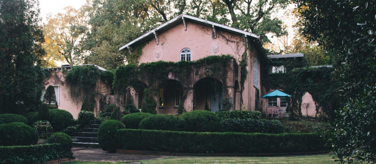 The Pink House documentary premieres tonight at Homewood City Hall at 7PM The Pink House documentary premieres tonight at Homewood City Hall at 7PM
