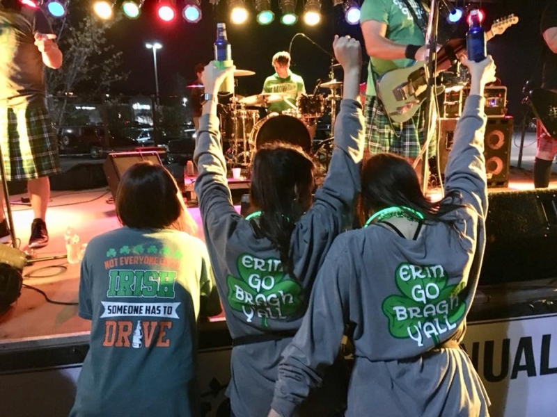 Birmingham, Beef 'O' Bradys, Saint Patrick's Day