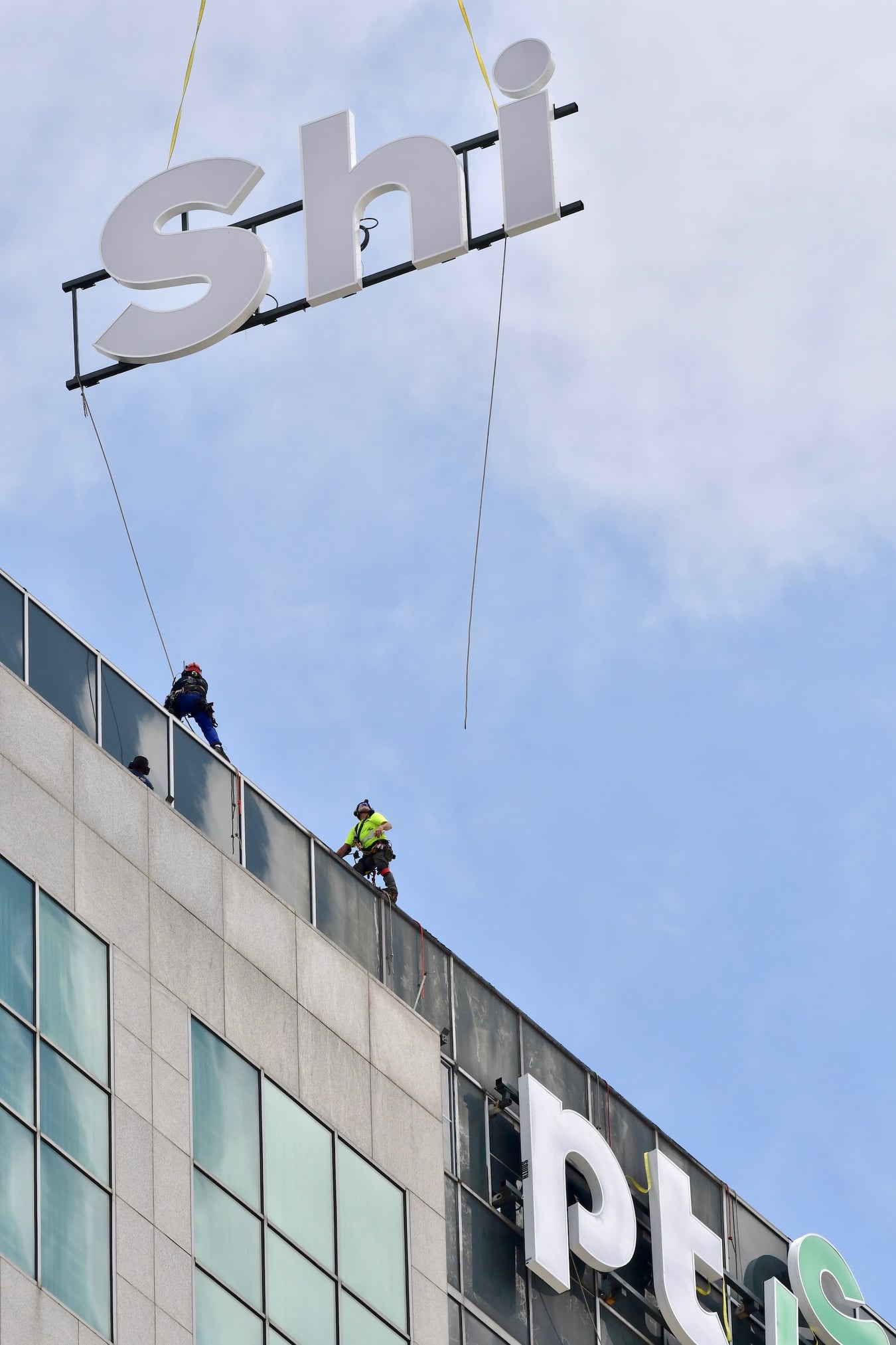 99285176 1456759727850357 6586243360988594176 o Shipt takes over the tallest building in Birmingham! Photos + more