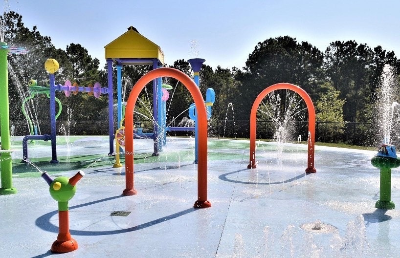 6 must-try things around the Hoover Met you’ll love 6 must-try things around the Hoover Met you’ll love