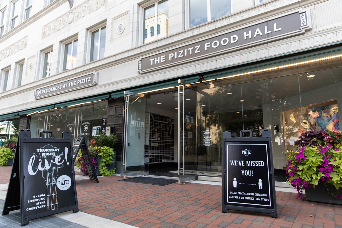 The Pizitz July 35 Yoga, live music + more—updates from The Pizitz Food Hall