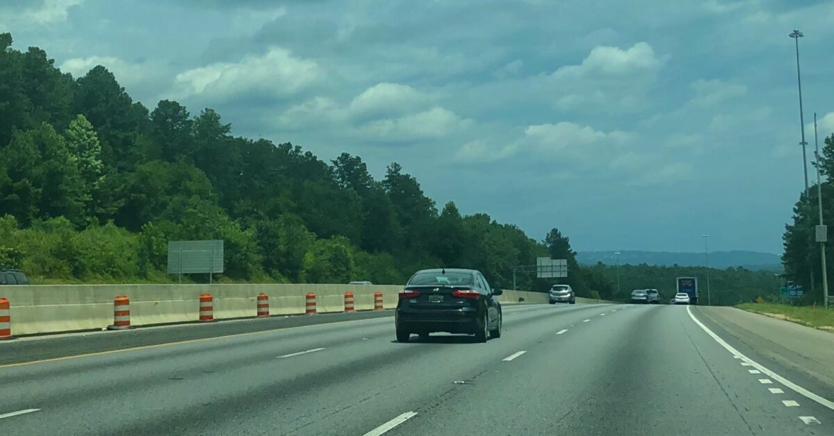 I-65 north bound lane closure happening in Shelby County on Oct 22-24