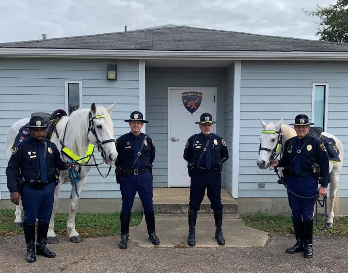 122502595 10158622030627068 1655365868614142542 n "Mounted Patrol says Goodbye." A tribute to the horses of Birmingham's Unit [Photos]