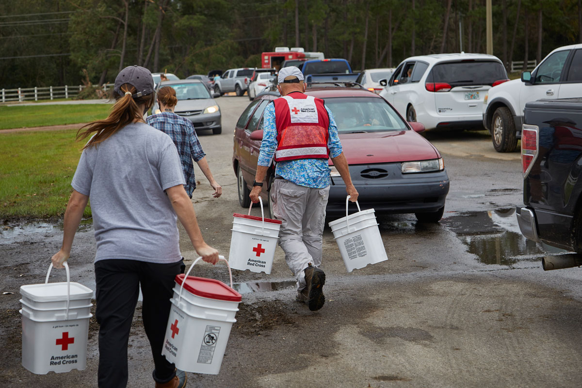 Mary And Gary Share Their Experience As Red Cross Volunteers During ...