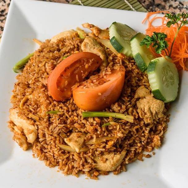 6 places where you can get delicious Sunday dinner for takeout in Birmingham 6 Thai fried rice with vegetable garnish