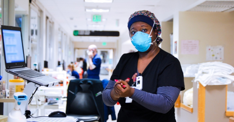 First COVID-19 vaccine has begun arriving in Alabama, UAB staffing up