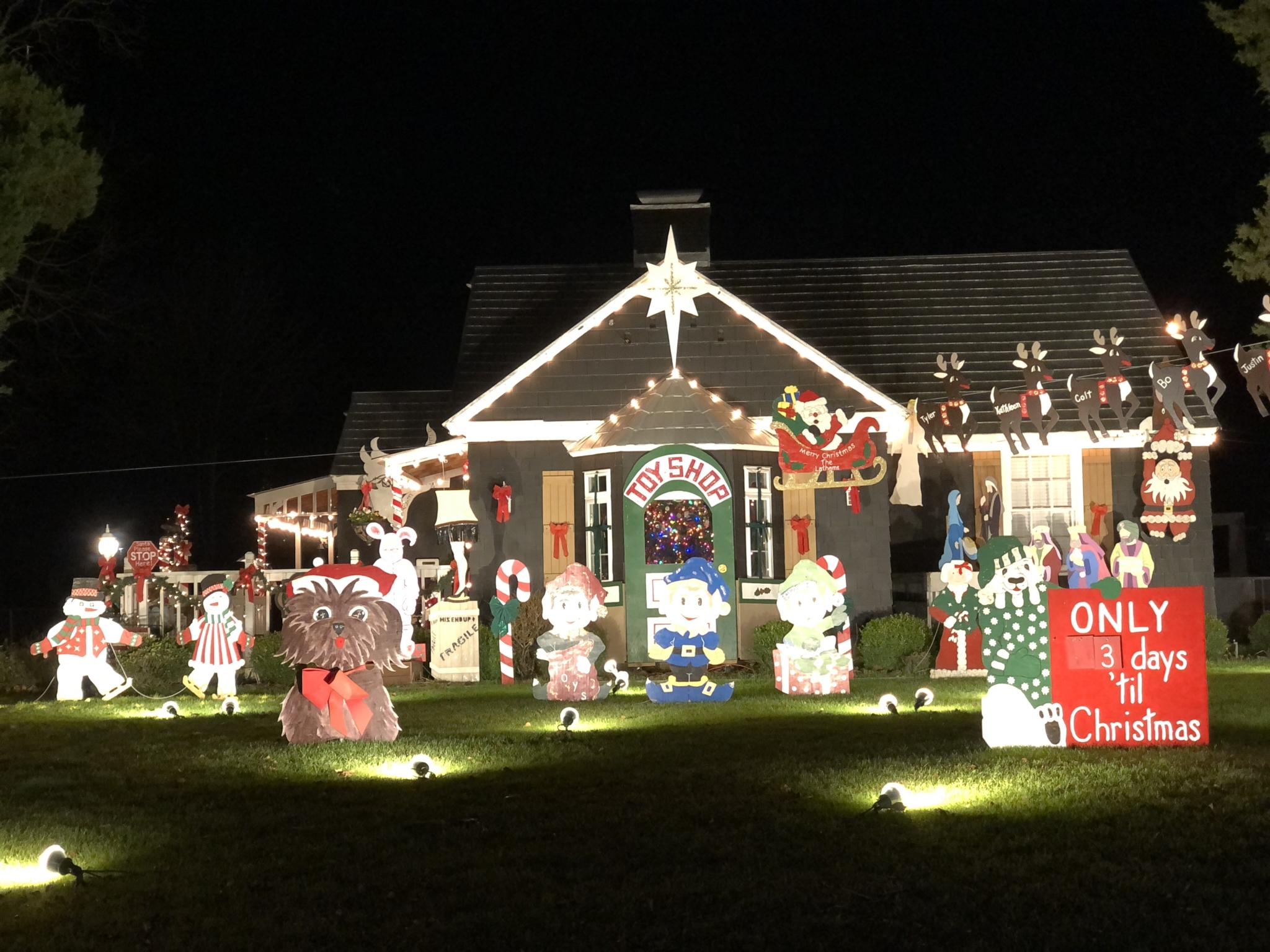 Trussville, Christmas lights