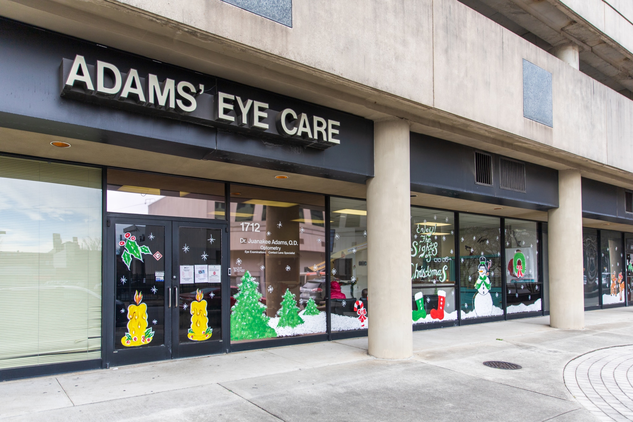 12 places to spot Java Lewis' holiday windows in Birmingham [Photos ...