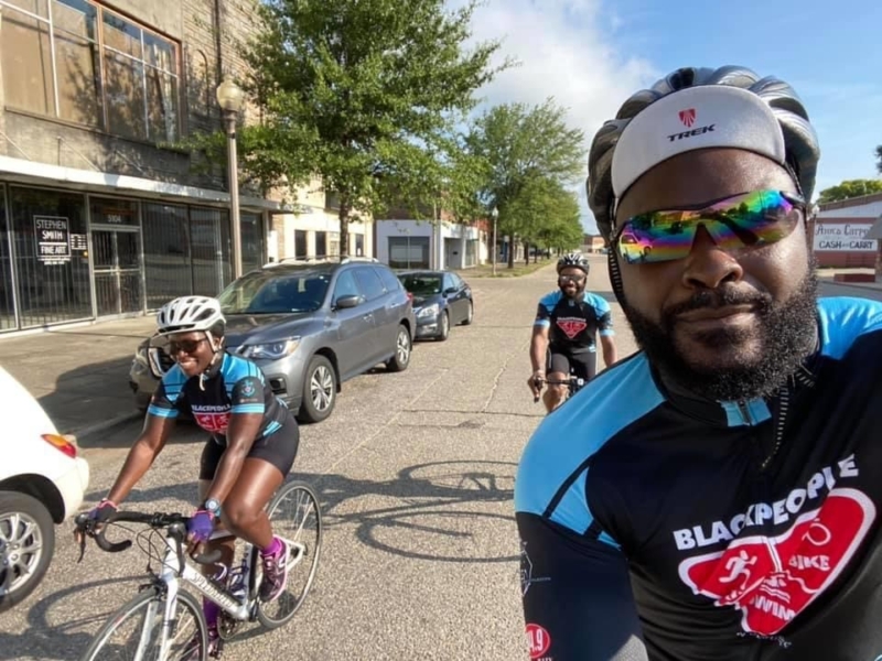 Black People Run Bike and Swim biking together, workouts 