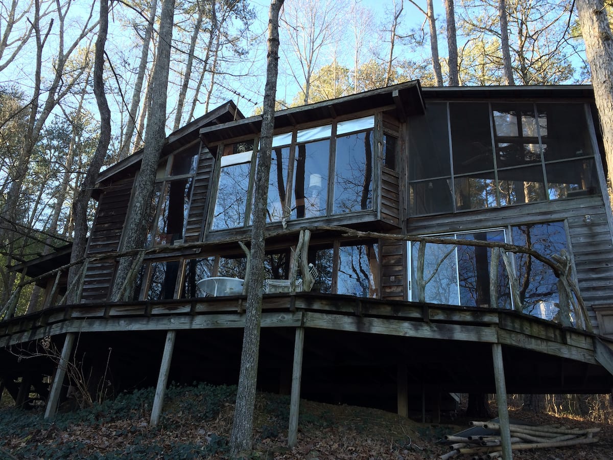 Front view of glass tree house in Hayden