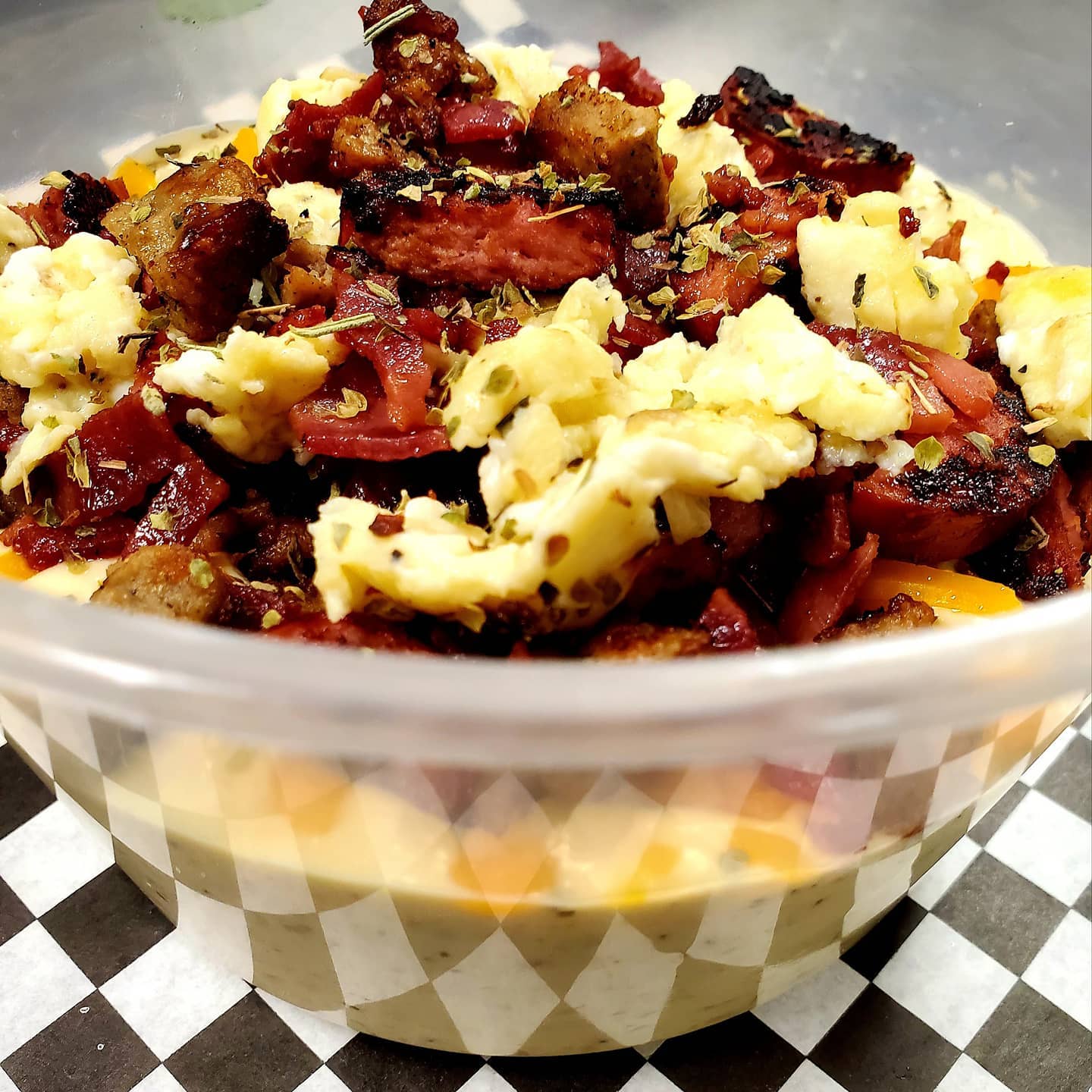 These 8 keto dishes from local biz are so good you'll forget you're on a diet 3 Bell Peppers, restaurant, grits
