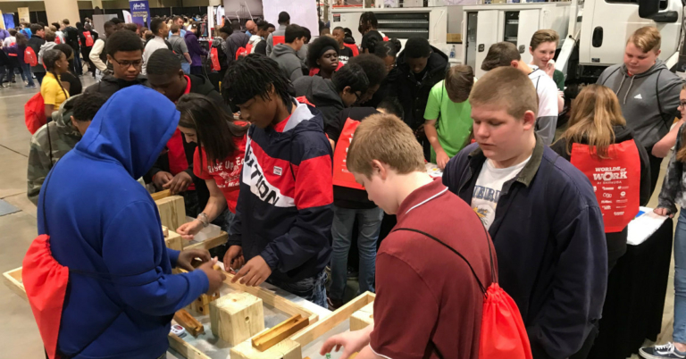 5 ways this new app is making job hunting easier than ever—discover Worlds of Work 5 ways this new app is making job hunting easier than ever—discover Worlds of Work