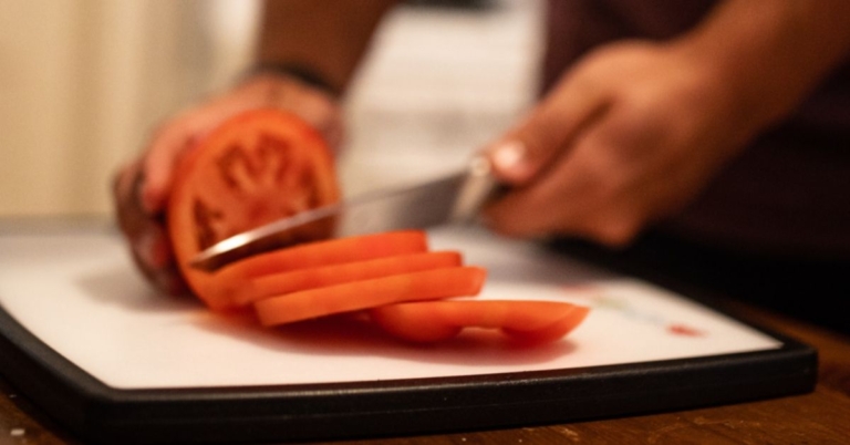 Keep your immune system strong with 5 easy tips from Blue Cross and Blue Shield of Alabama Keep your immune system strong with 5 easy tips from Blue Cross and Blue Shield of Alabama