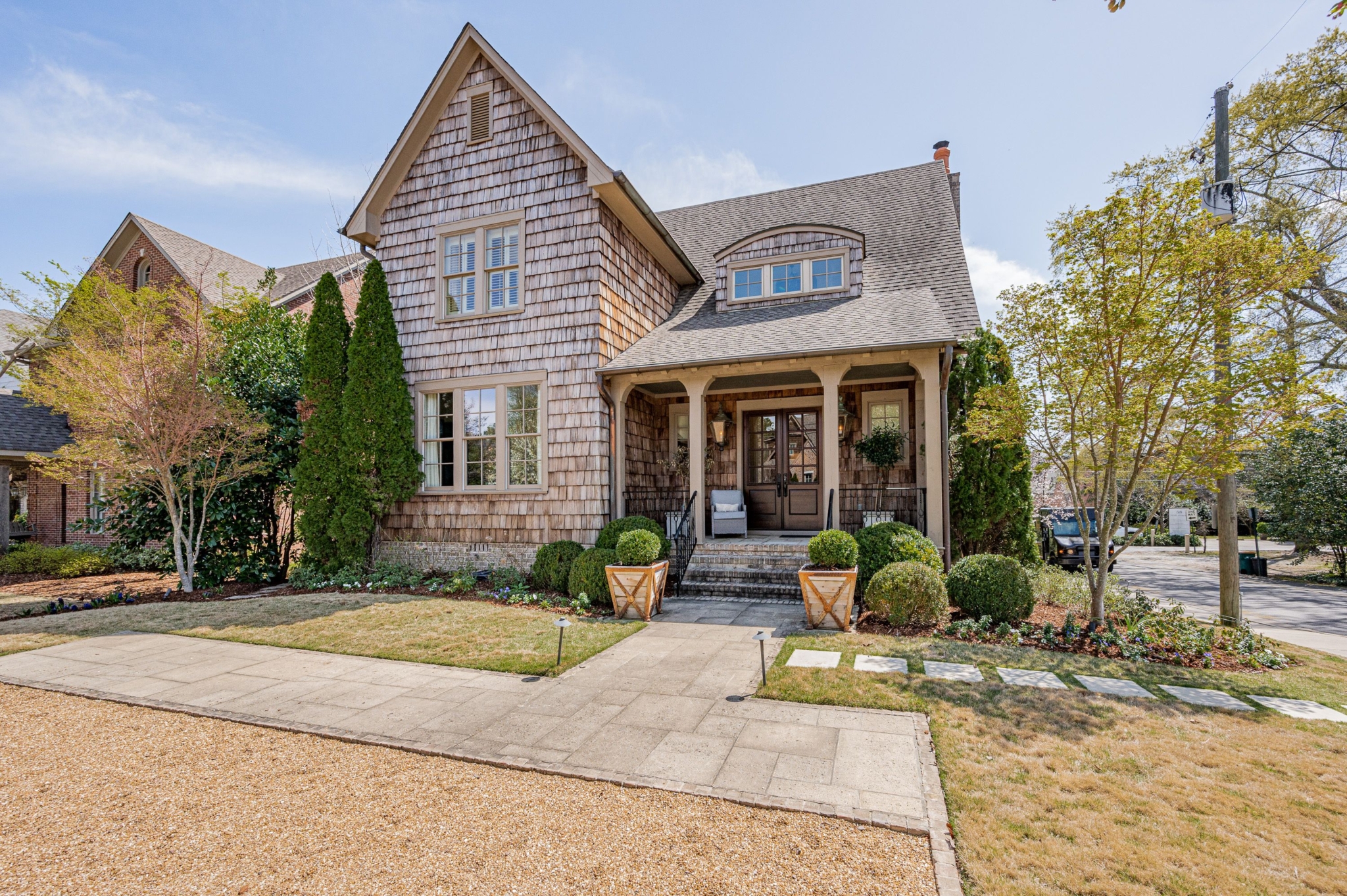 The Birmingham housing market is hot—here are 4 tips for new homebuyers 5 Ray & Poynor listing