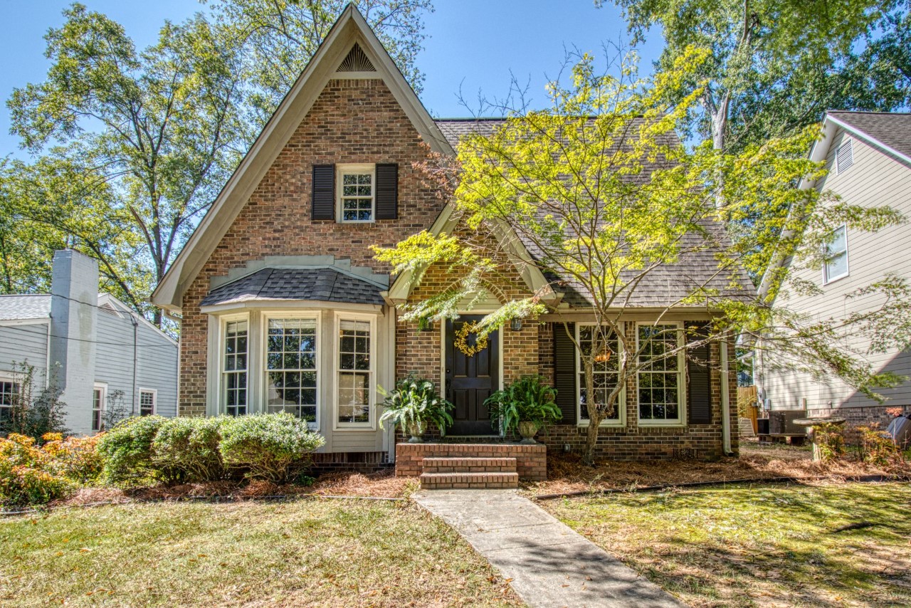 The Birmingham housing market is hot—here are 4 tips for new homebuyers 7 Ray & Poynor listing