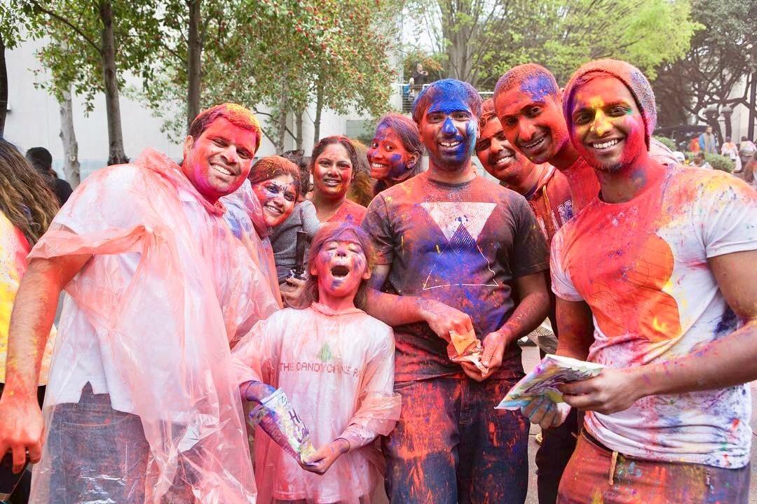 26 weekend events, including Holi + Festa Italiana (April 10-12)