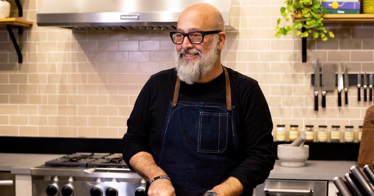 Watch Birmingham on Bizarre Foods: Delicious Destinations, July 12 Watch Birmingham on Bizarre Foods: Delicious Destinations, July 12