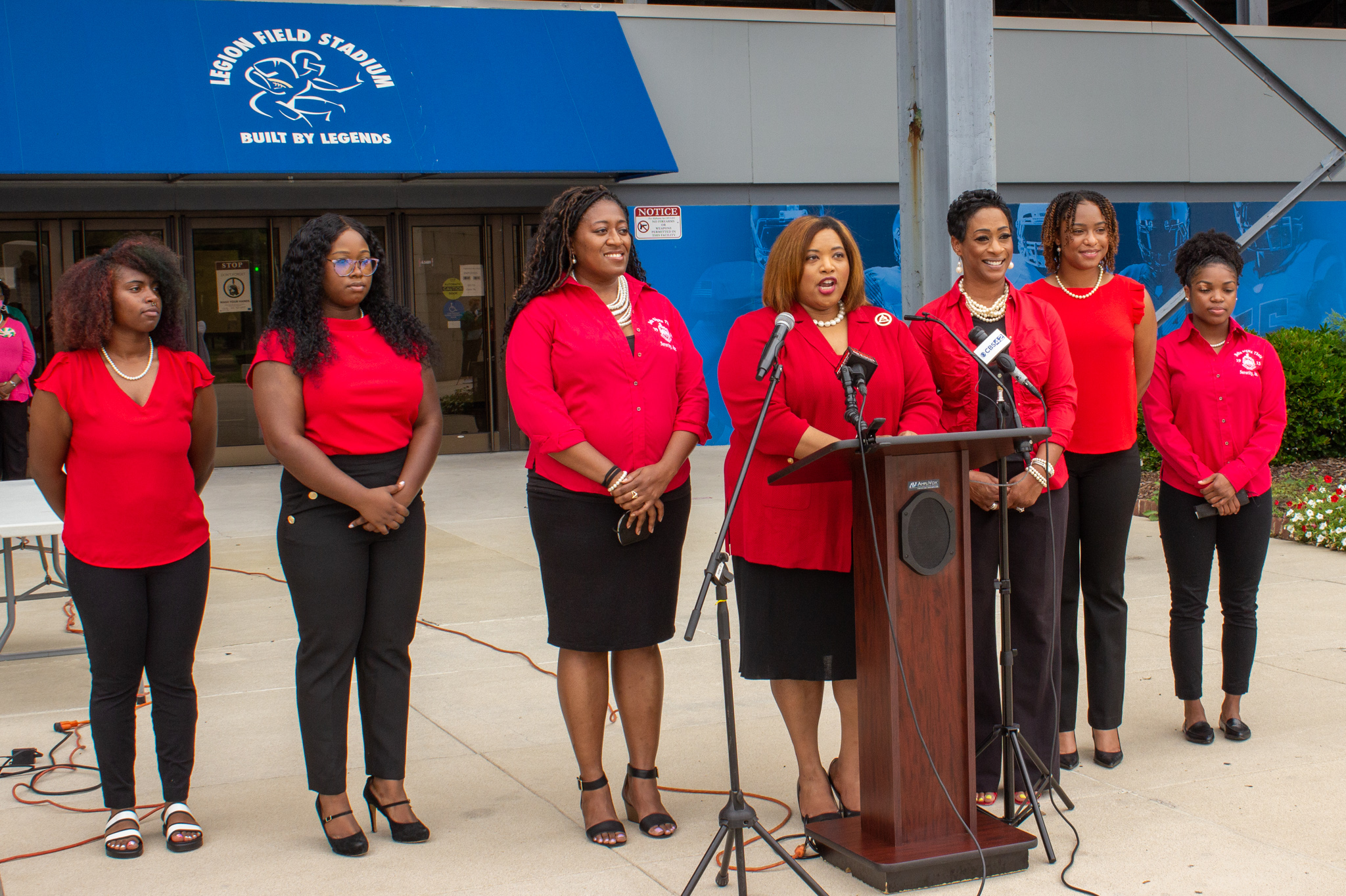 City leaders urge Birmingham to get vaccinated in latest COVID update