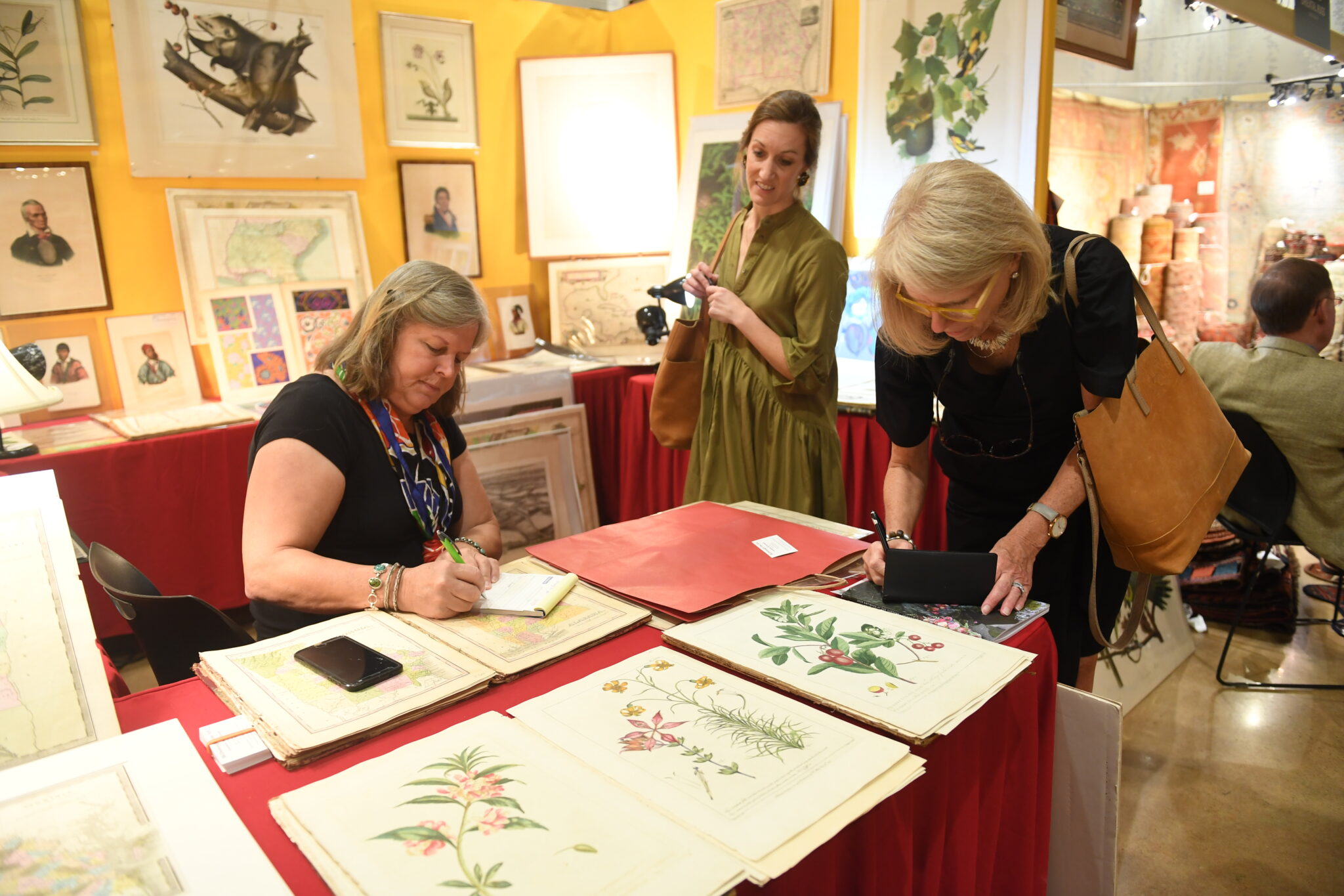 Get tickets now for the 15th-anniversary Antiques at the Gardens—Sept. 30-Oct. 3 Get tickets now for the 15th-anniversary Antiques at the Gardens—Sept. 30-Oct. 3